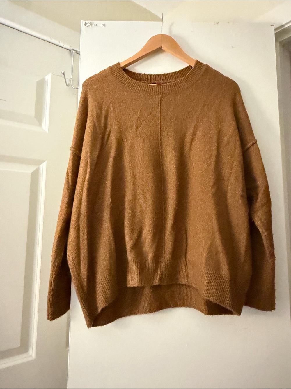 Cozy Oversized Crewneck Sweater in Camel